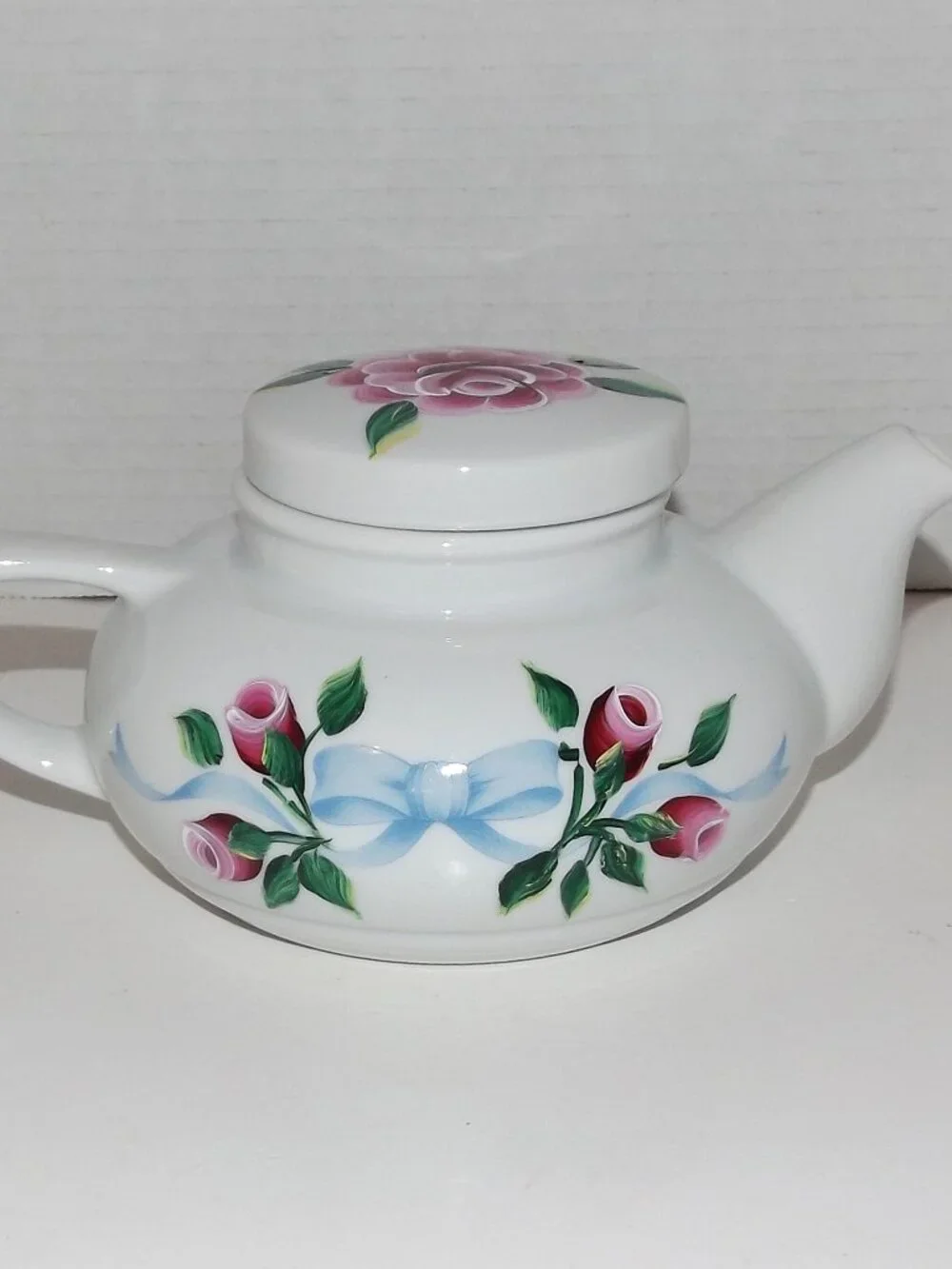 Vintage Flat Top Blue Ribbon Japan Hand Painted Roses & Ribbons Teapot 2 Cup